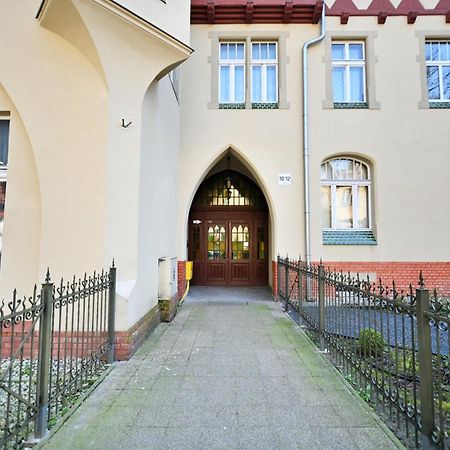 Przestronny Apartament 3City W Sopocie Z Trzema Sypialniami By Noclegi Renters 索波特 外观 照片